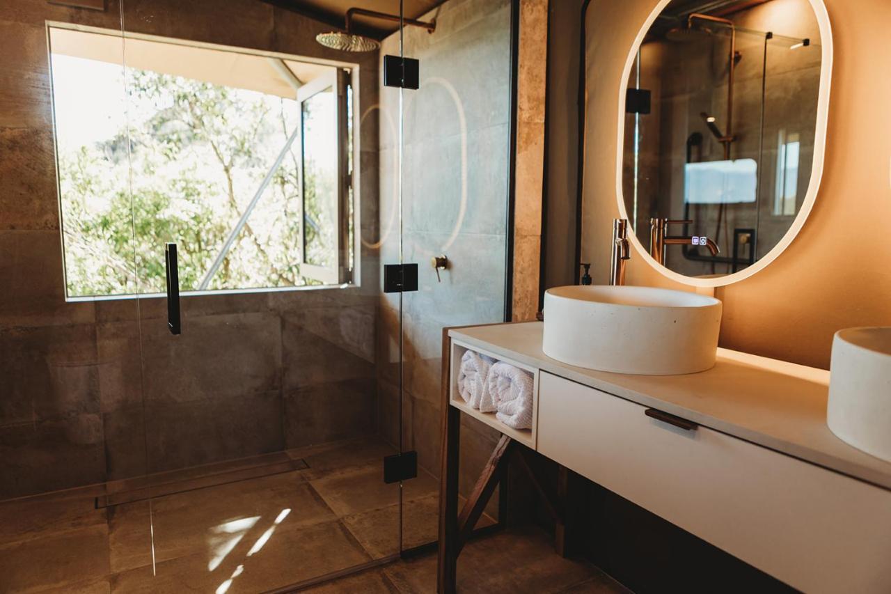 Drift Off Grid Luxury Eco Glamping Hotel Tarakohe Екстериор снимка