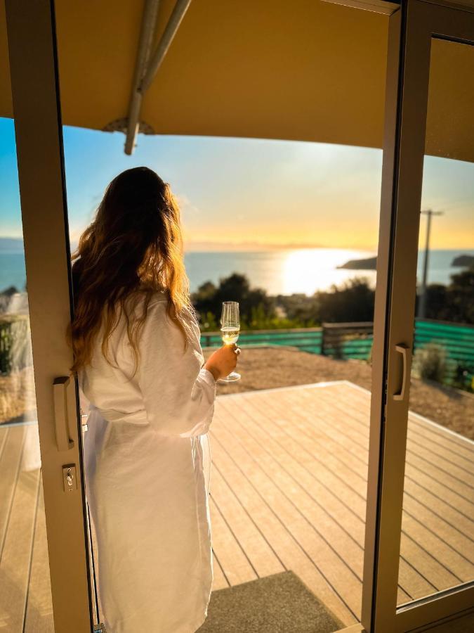 Drift Off Grid Luxury Eco Glamping Hotel Tarakohe Екстериор снимка